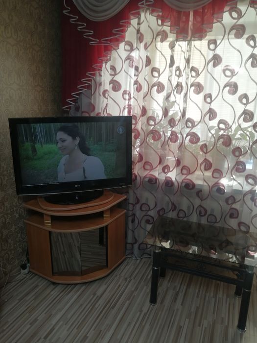 Тумба под телевизор, угловая