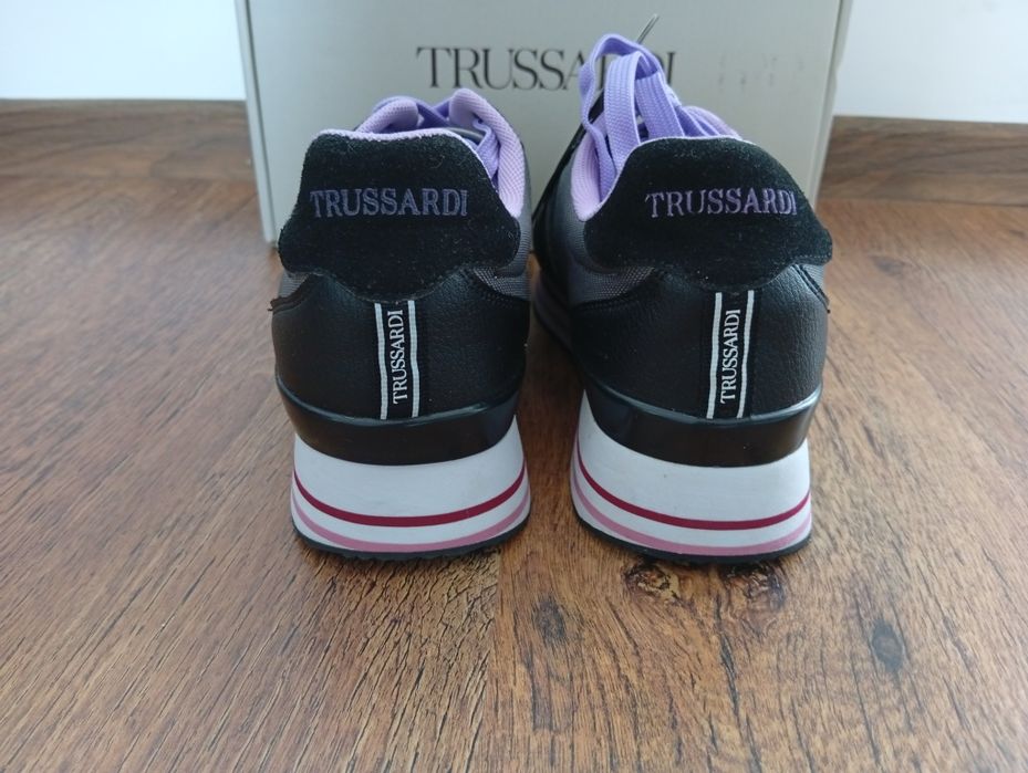 Trussardi women's sneakers  - дамски маратонки р-р 39 нови