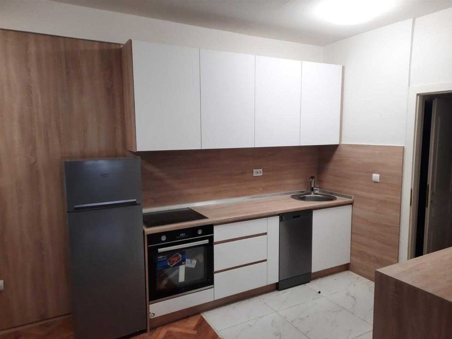 Дава се под наем Двустаен апартамент в Пловдив, Каменица 1 - 58 кв.м за 219.3 € - Снимка #2