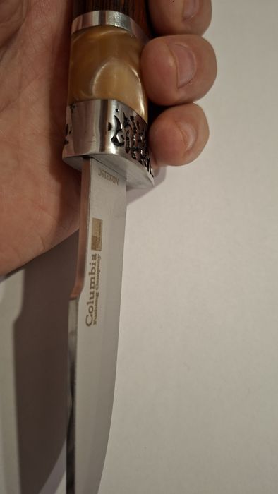 Cuțit  camping, drumeție, vânătoare, pescuit.  21.5cm