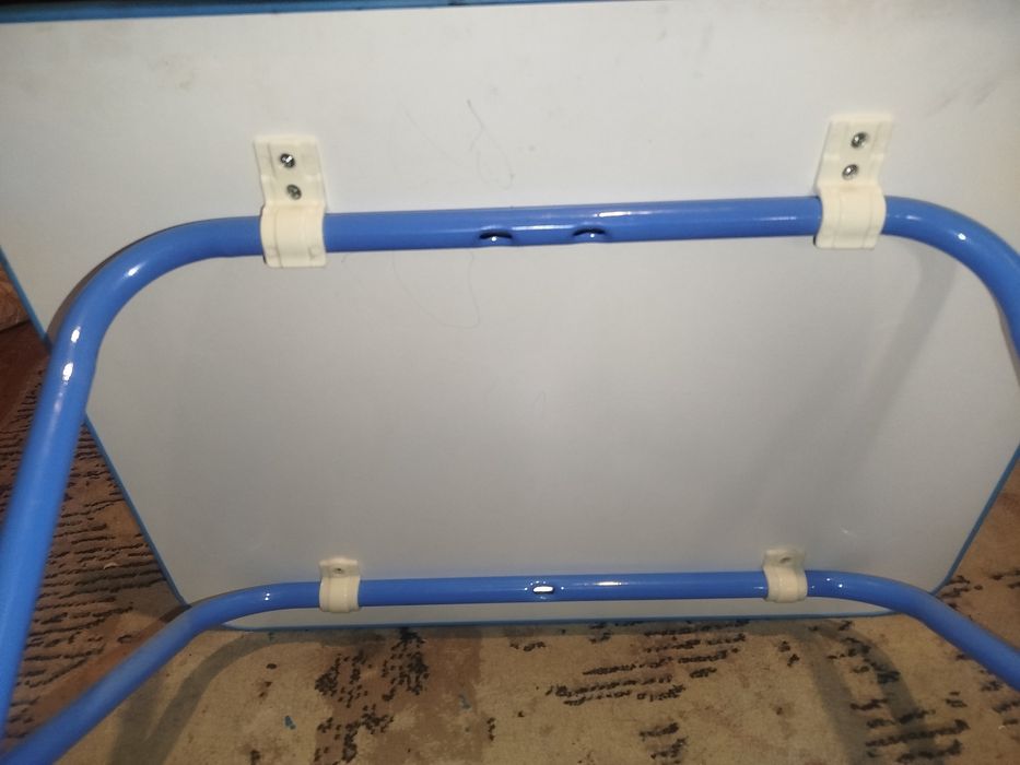 Детский столик для дошколят