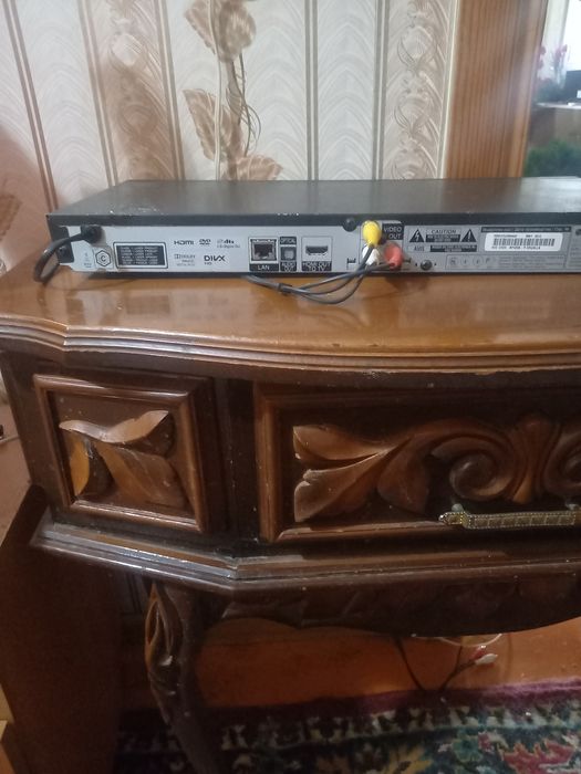 Продам аудио- видео проигрыватель