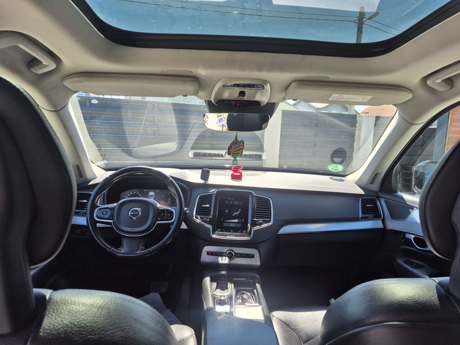 Volvo XC90, 4WD, 2.0 diesel,235 CP,an 2017
