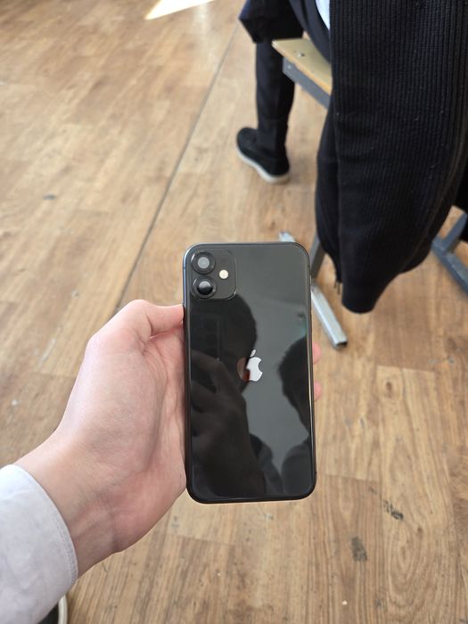 iPhone 11 ГБ 128