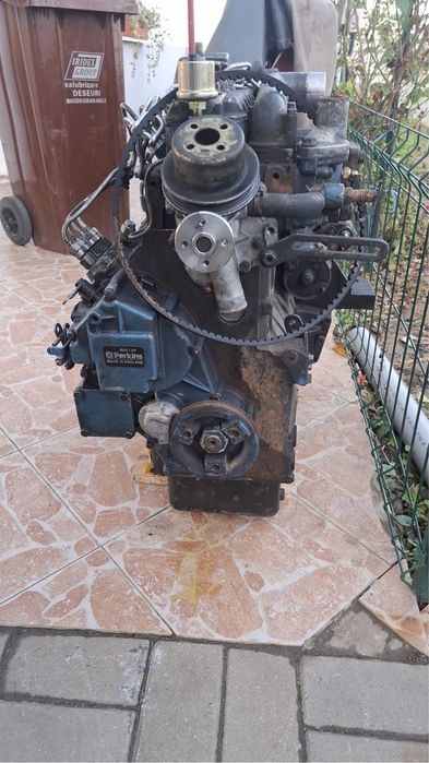 Piese din dezmembrare  Motor Perkins ,4 pistoane