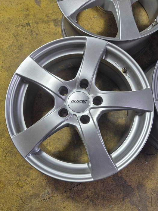 4 Jante Aliaj 5x120 17'' Dedicate BMW Seria 1 Seria 3 Seria 5 X1 X3 X4 - VW Amarok Transporter T5 T6 Caravelle Multivan