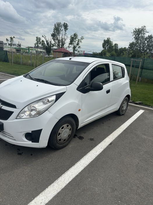 Chevrolet Spark an 2012 1.0 cu gpl si aer conditionat