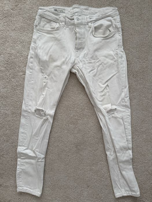 Blugi Albi Zara