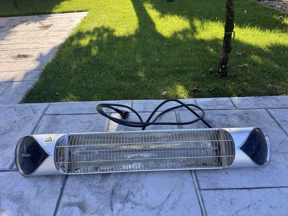 Incalzitor Radiator electric cu infraroșu DELEX – încălzitor terasă / hală / foișor