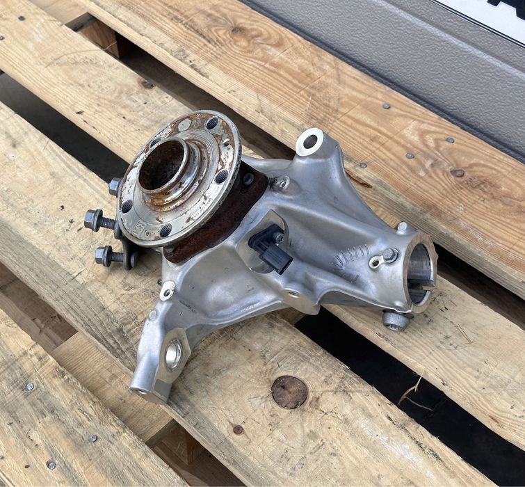 Десен шенкел AUDI Q4 VW ID.3 ID.4 ID.5 1EA407258H