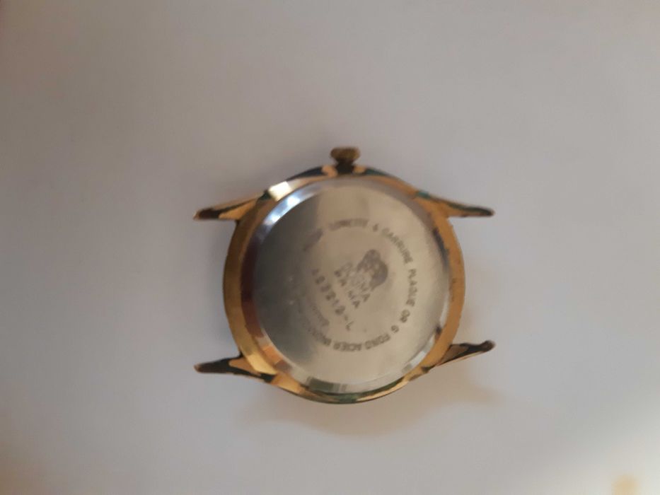 Vand doua ceasuri mecanice automate