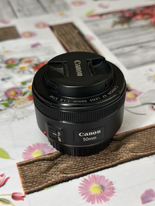 Фотоапарат Canon eos 80d