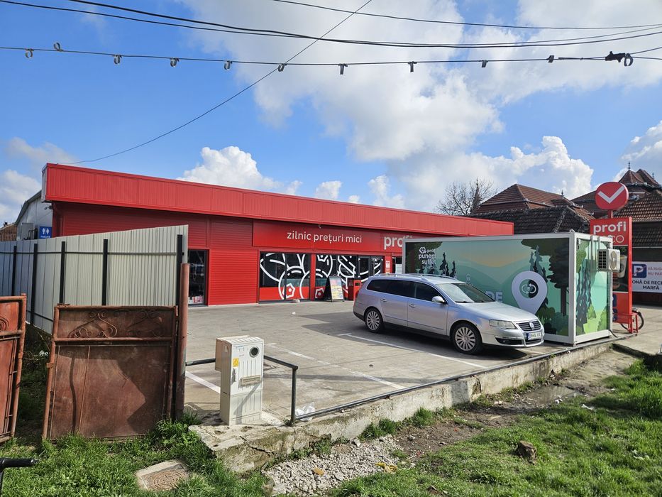 Vând Spațiu Comercial Profi cu contract