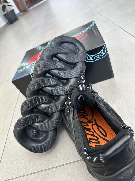 Versace Chain Reaction
