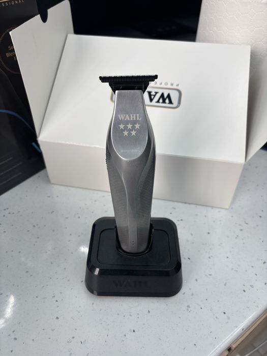 Vand wahl ho viz, in perfecta stare de functionare.