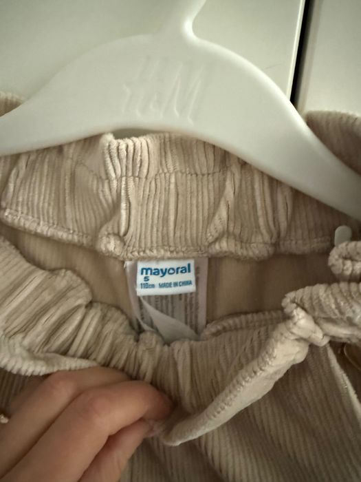 Дънки и панталони за 4/5 г момиченце