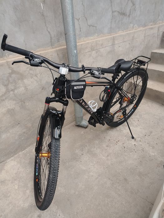Velosiped sotiladi