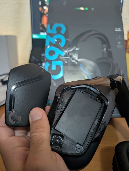 Logitech G935 Wireless 7.1 Lightsync Gaming Headset, negru