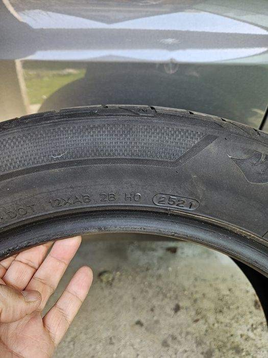 225 50 17- DOT 2521