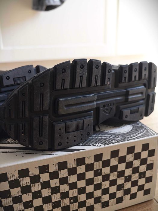 Мъжки зимни маратонки FLAIR FTM - 40