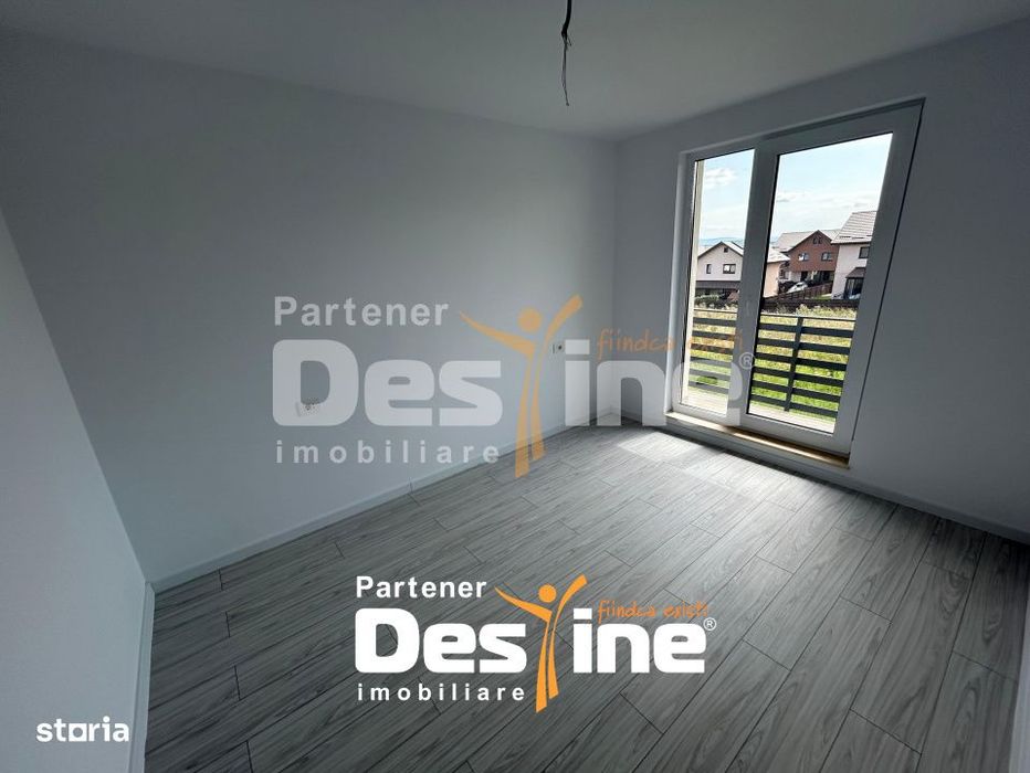 Casa tip duplex 108 mp utili - 250 mp teren Valea Lupului