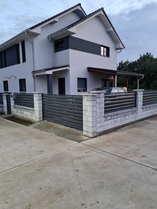Triplex mobilat si utilat Sanandrei