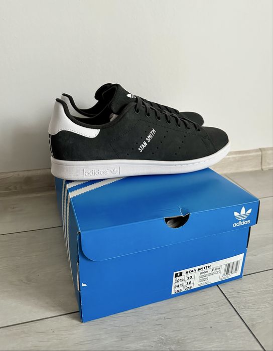 Adidas Stan Smith - gri inchis (piele intoarsa)