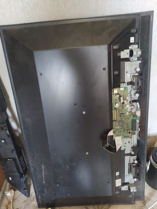 Продаётся два телевизора sony