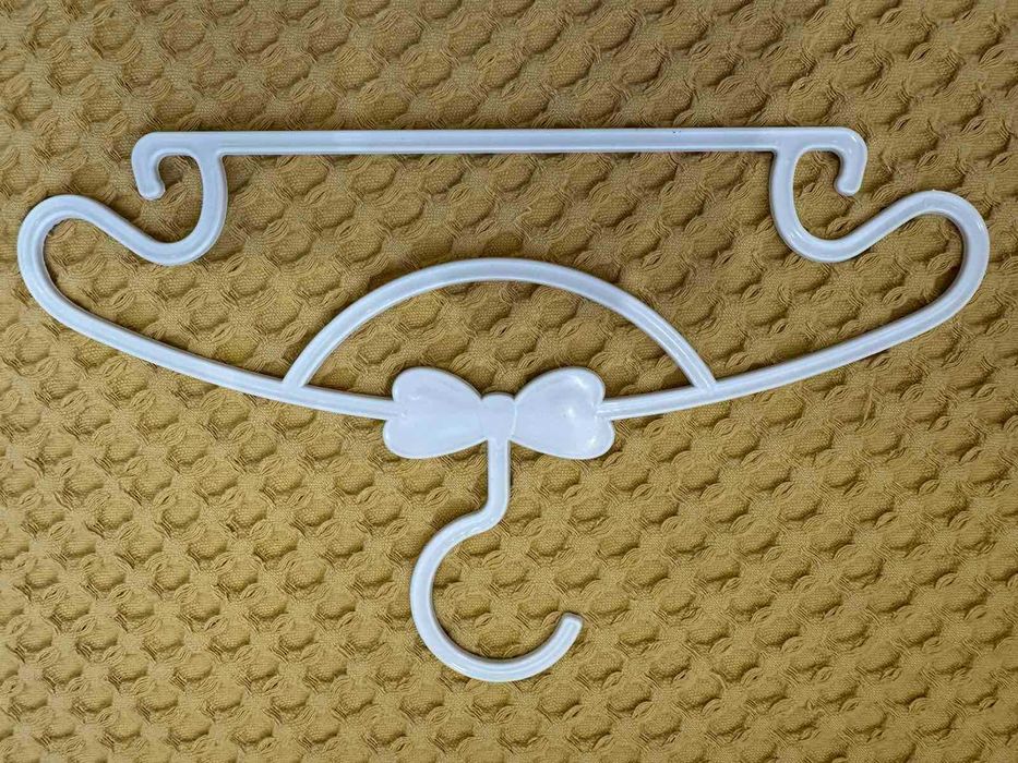 10 броя детски закачалки за дрехи