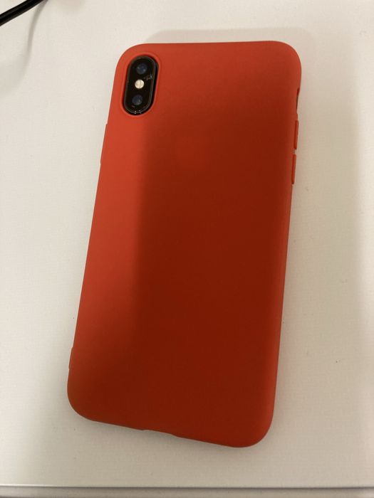 iPhone X 64GB / 98% battery health