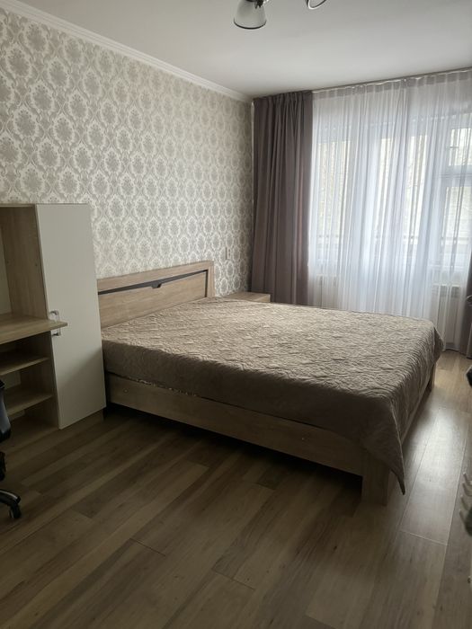 Сдается 1 комнатная в центре