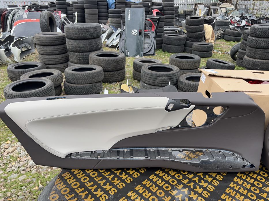 Кора за врата БМВ И8/BMW I8