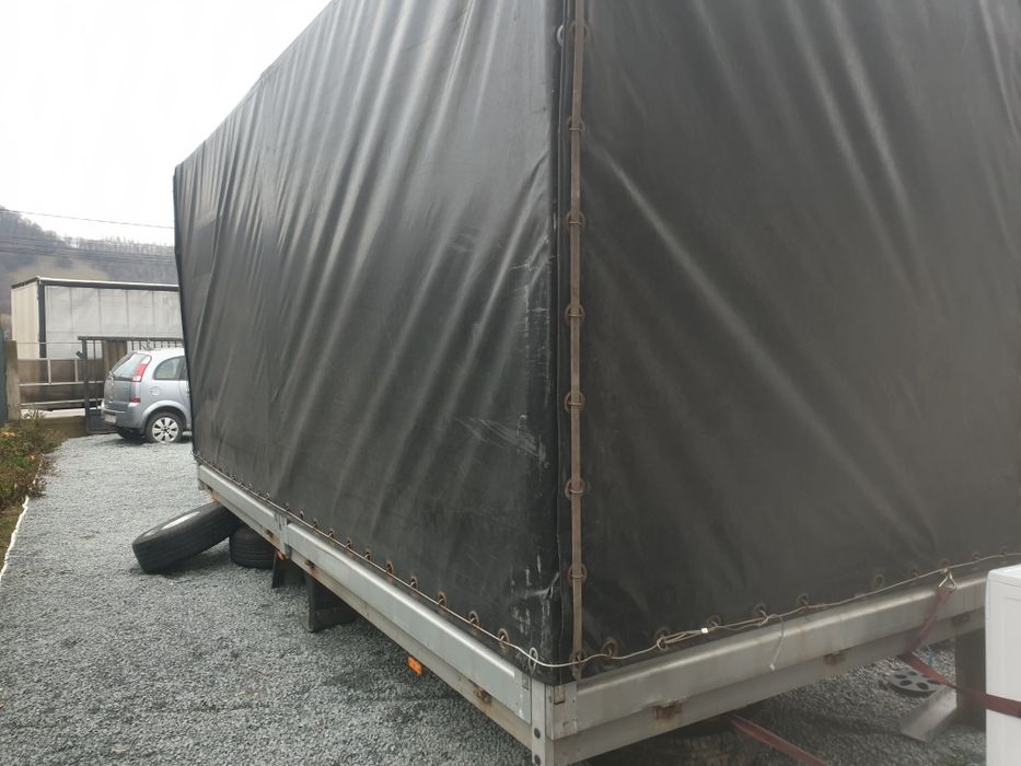 Lada cu prelata iveco daily.  10 ewp aluminiu .