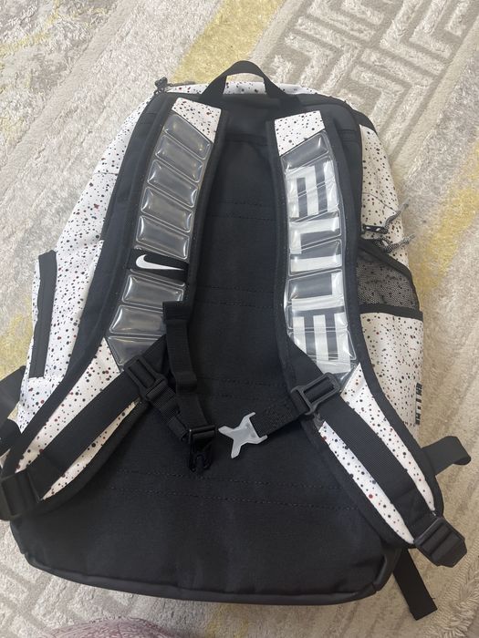 новый рюкзак nike elite bag