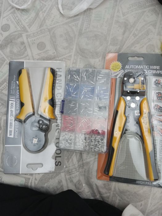 Обжимный инструмент плоскогубцы