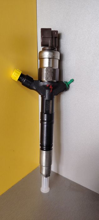 Injectoare Denso DCRI100750 D03