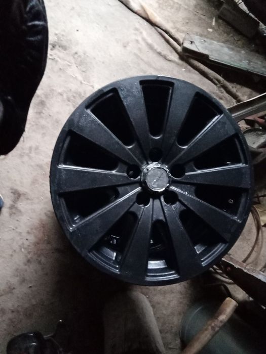 Продам титановые диски R15