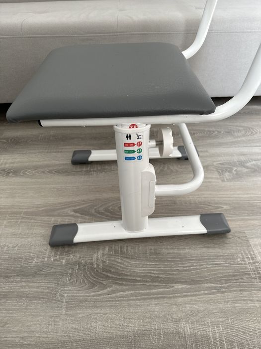 Растущая парта со стулом