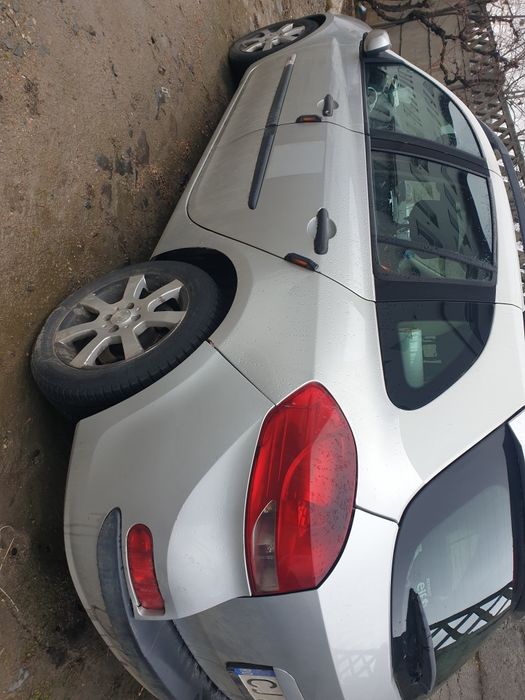 Renault Clio pe Gaz an 2009
