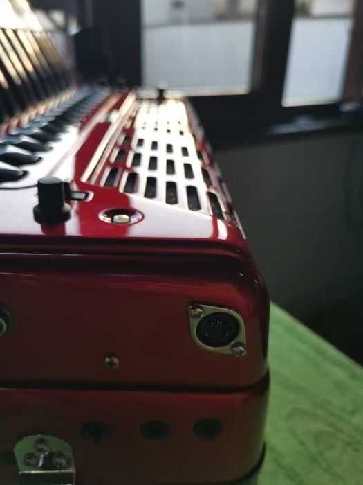 Montez Mufa Midi Acordeon Roland Fr5/Fr7/Fr7x