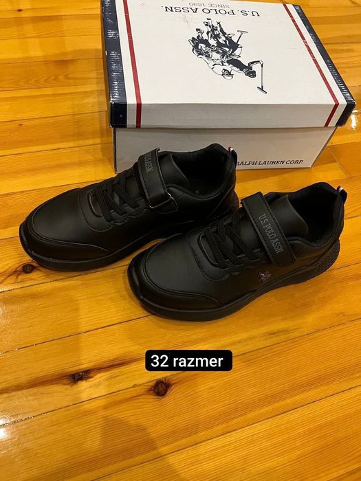 Продается кроссовки