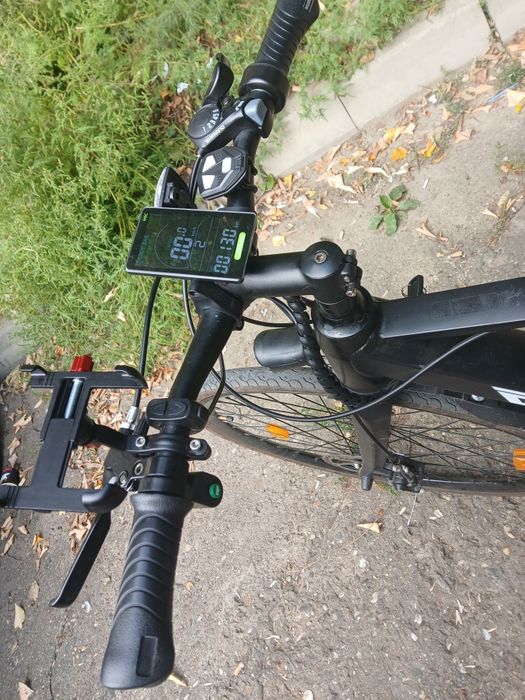 Bicicleta electrica aproape noua