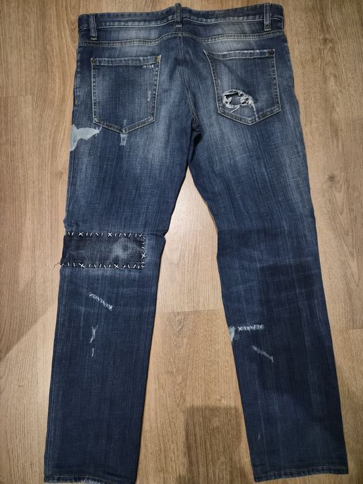 Оригинални дънки на Dsquared2 и Zu Elements