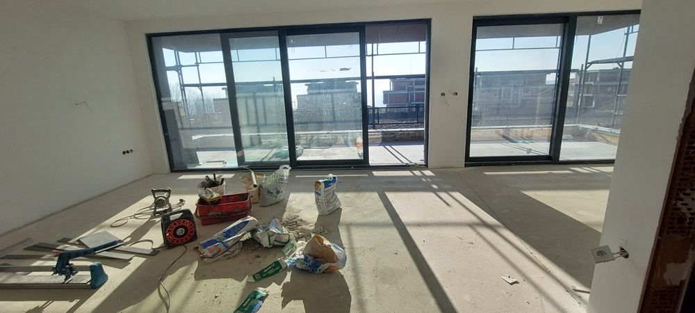 Продава се Къща в Бургас, Лазур - 390 кв.м за 523 €/кв.м - Снимка #11