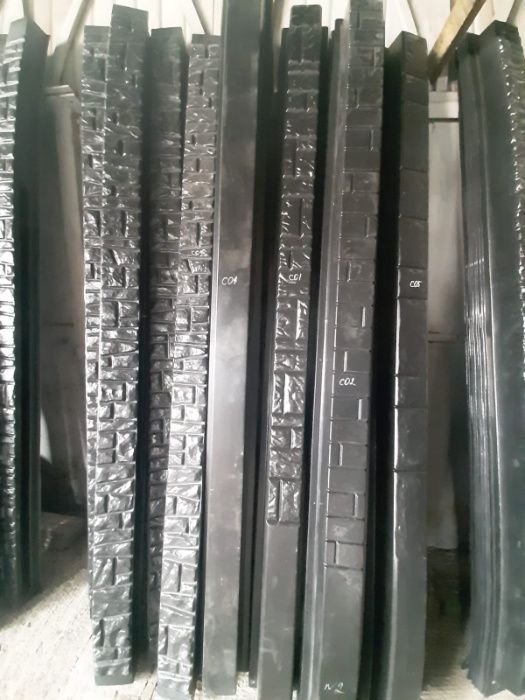 Matrite garduri, stalpi, capete