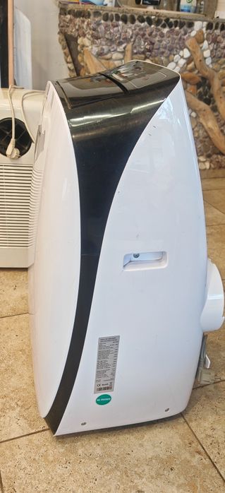 Aparat de aer conditionat portabil AUX AM-12A4/R, 12000 BTU, Clasa A