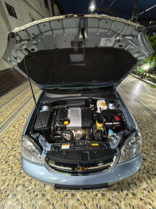 Chevrolet Lacetti  1.8