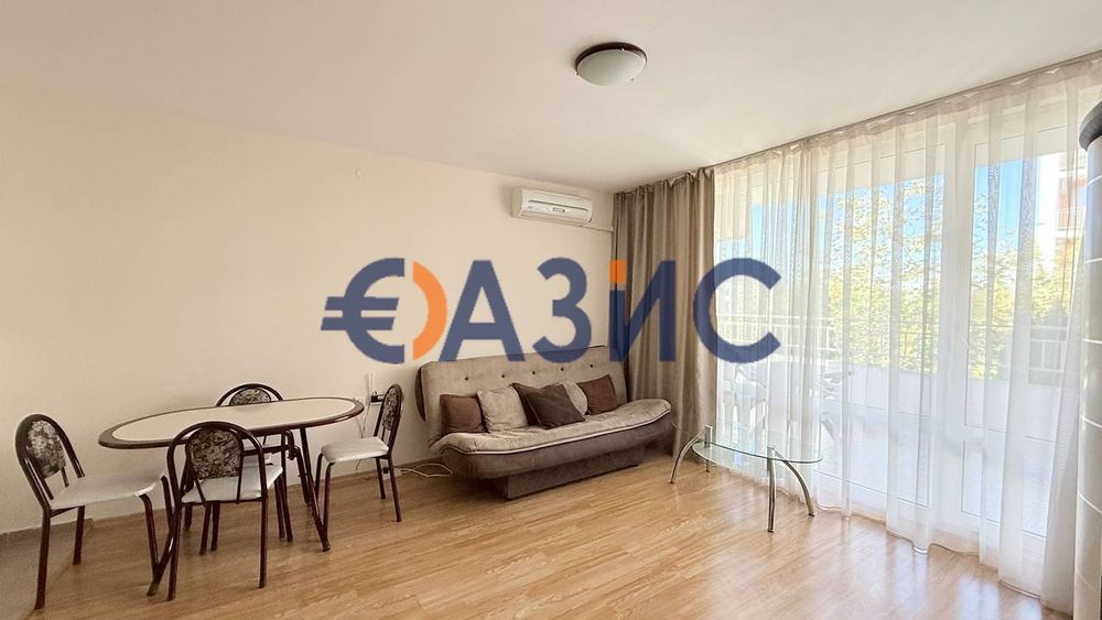 Продава се Двустаен апартамент в Свети Влас - 78 кв.м за 654 €/кв.м - Снимка #2