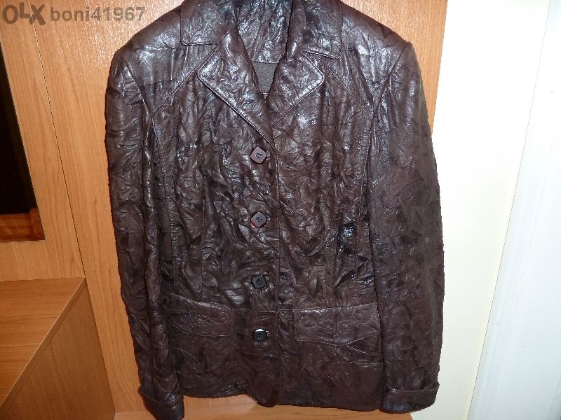 продавам елегантно сако от естествена кожа