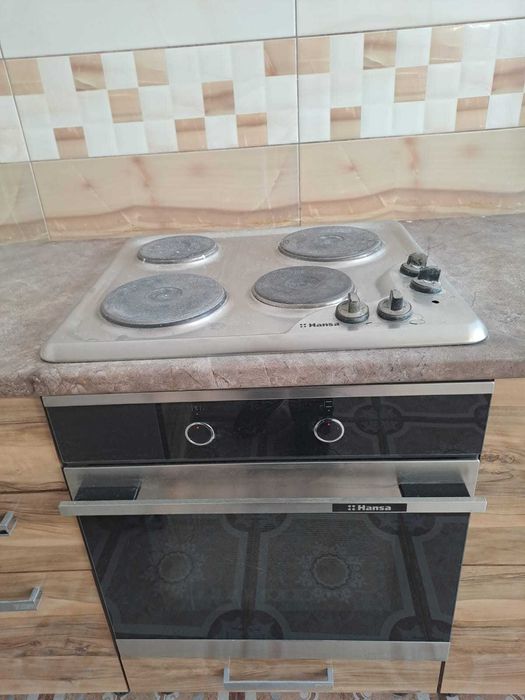 Духовка в хорошем состоянии